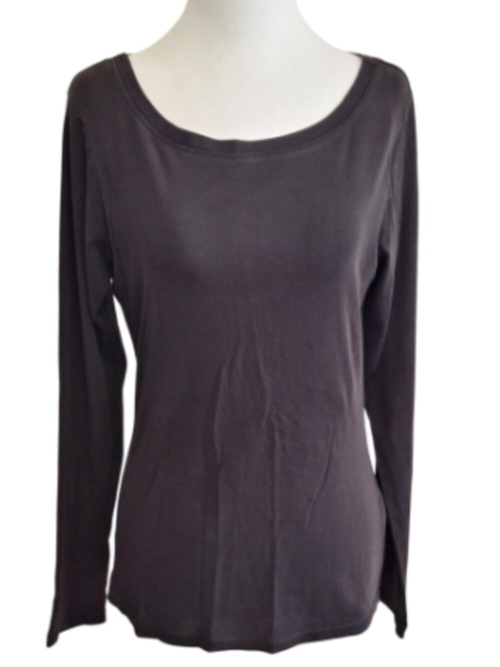 COMPANY ELLEN TRACY  BLACK LONGSLEEVE TEE SIZE MEDIUM